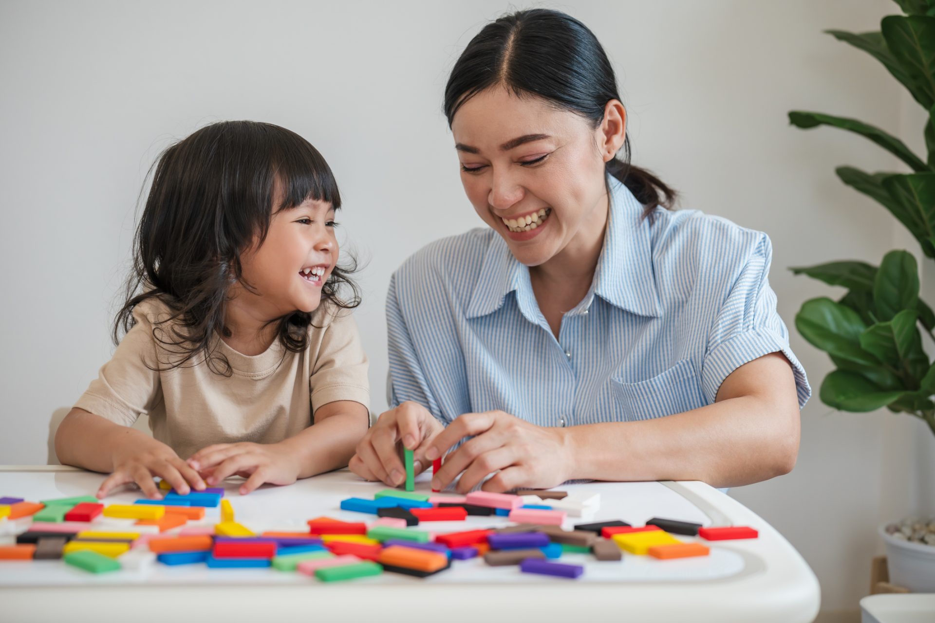 Featured image for “Signs Your Child May Be Neurodiverse”